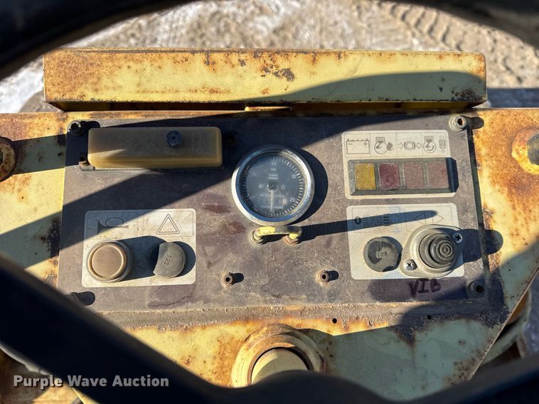 image for item DH9759 1991 Bomag BW122 D single drum roller