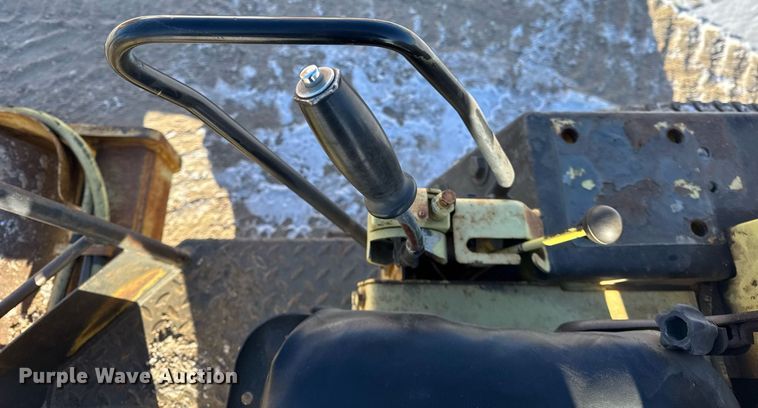 image for item DH9759 1991 Bomag BW122 D single drum roller