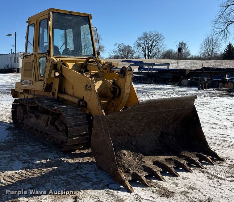 94.バレージ、レアデッドストック 1986 Caterpillar 943 track loader in Harvard, IL | Item