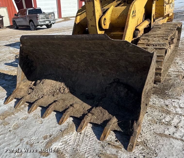 image for item DH9760 1986 Caterpillar 943 track loader