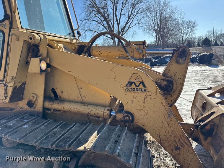 image for item DH9760 1986 Caterpillar 943 track loader