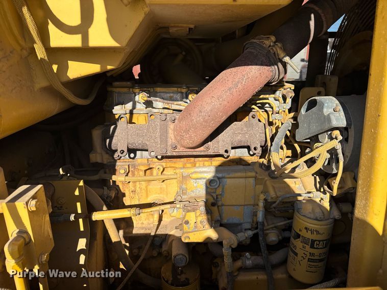 image for item DH9760 1986 Caterpillar 943 track loader