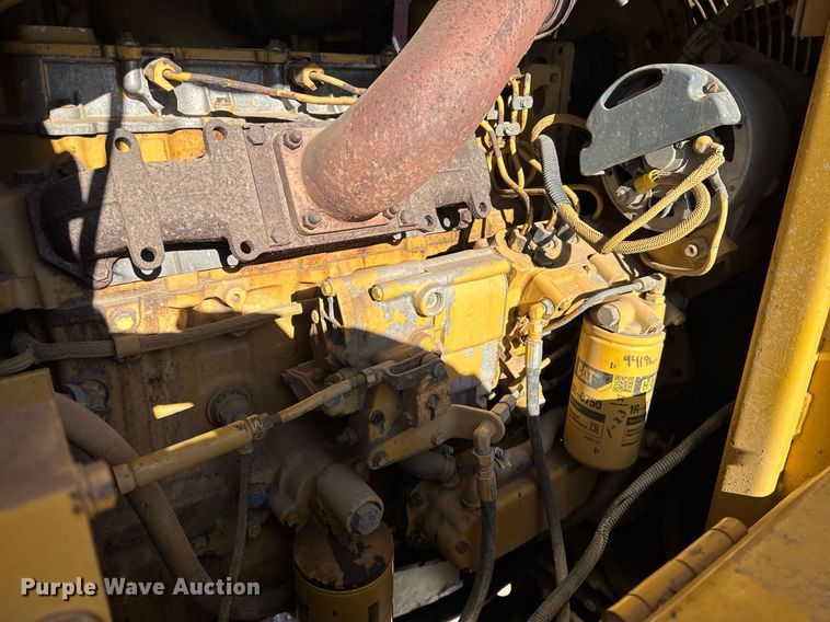 image for item DH9760 1986 Caterpillar 943 track loader