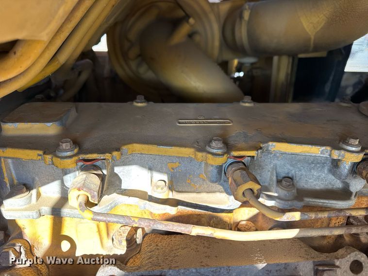 image for item DH9760 1986 Caterpillar 943 track loader