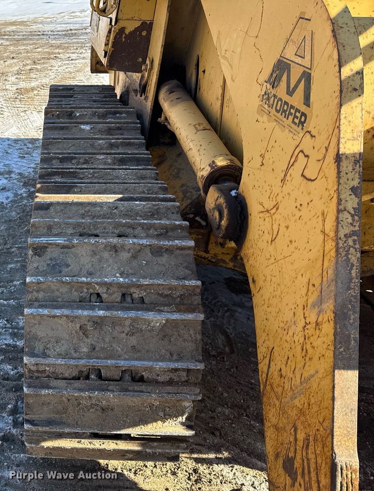 image for item DH9760 1986 Caterpillar 943 track loader