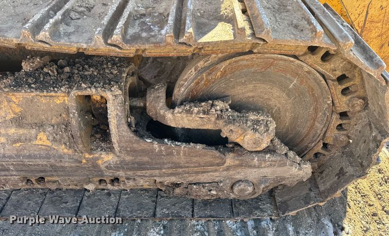 image for item DH9760 1986 Caterpillar 943 track loader