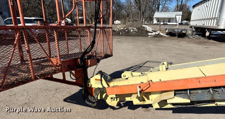 image for item DH9788 1999 JLG 80HX boom lift