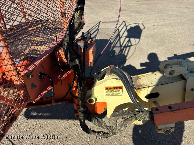 image for item DH9788 1999 JLG 80HX boom lift