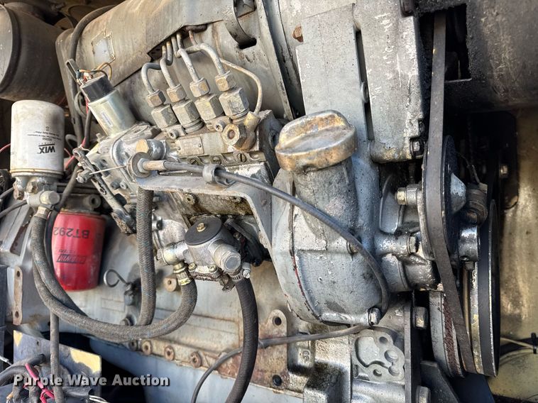 image for item DH9788 1999 JLG 80HX boom lift