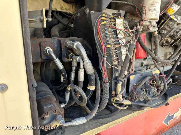 image for item DH9788 1999 JLG 80HX boom lift