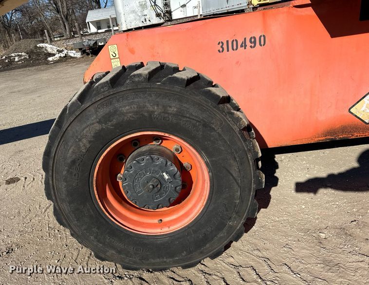 image for item DH9788 1999 JLG 80HX boom lift