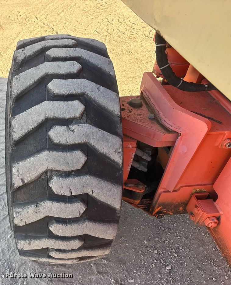 image for item DH9788 1999 JLG 80HX boom lift