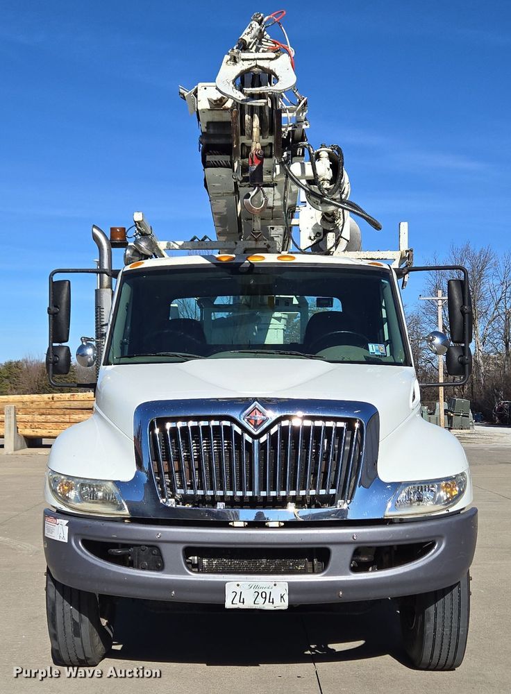 image for item DH9794 2008 International 4300 SBA 4X2 digger derrick truck