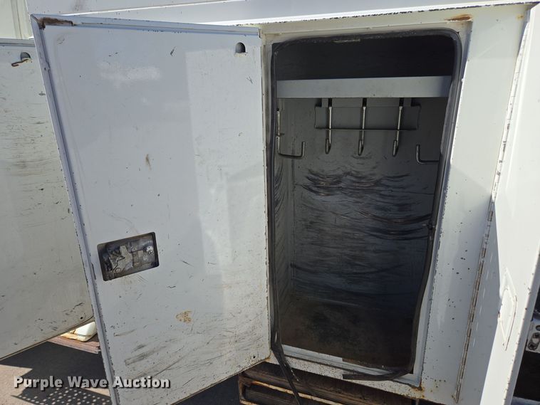 image for item DH9794 2008 International 4300 SBA 4X2 digger derrick truck