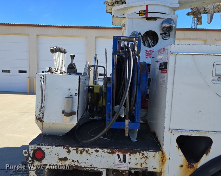 image for item DH9794 2008 International 4300 SBA 4X2 digger derrick truck