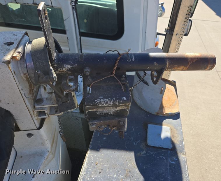 image for item DH9794 2008 International 4300 SBA 4X2 digger derrick truck