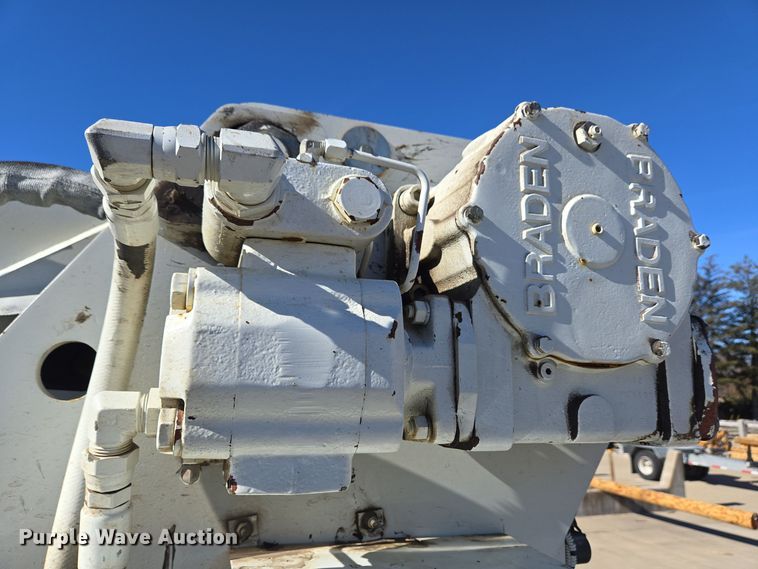 image for item DH9794 2008 International 4300 SBA 4X2 digger derrick truck