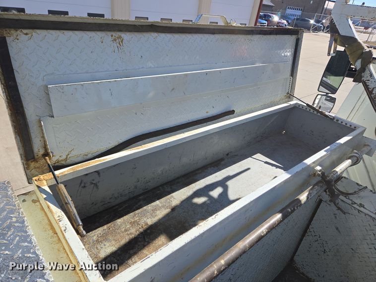 image for item DH9794 2008 International 4300 SBA 4X2 digger derrick truck