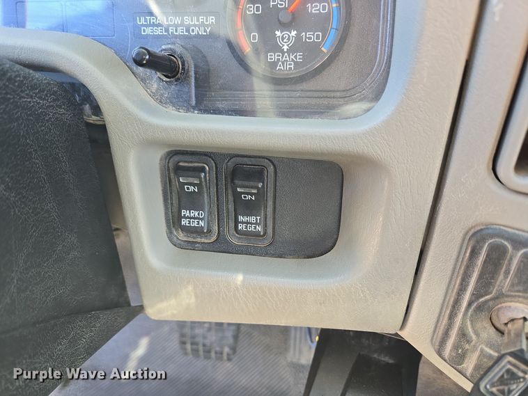 image for item DH9794 2008 International 4300 SBA 4X2 digger derrick truck