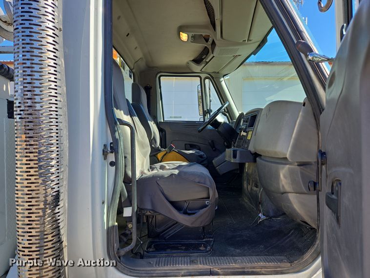 image for item DH9794 2008 International 4300 SBA 4X2 digger derrick truck