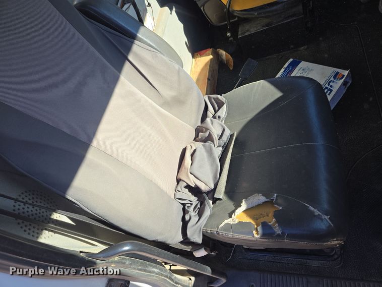 image for item DH9794 2008 International 4300 SBA 4X2 digger derrick truck