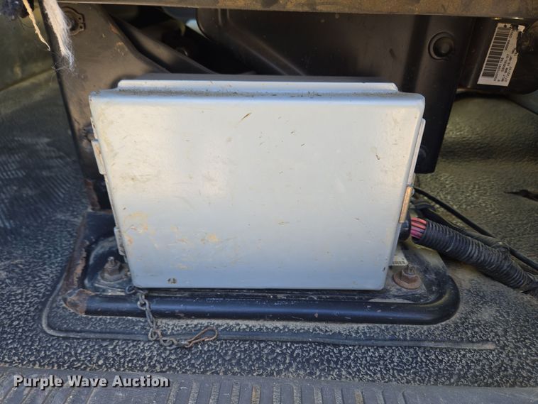 image for item DH9794 2008 International 4300 SBA 4X2 digger derrick truck