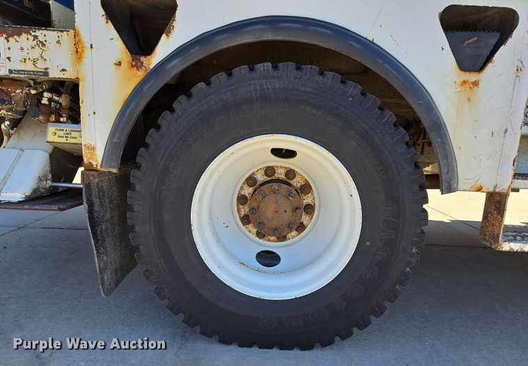 image for item DH9794 2008 International 4300 SBA 4X2 digger derrick truck