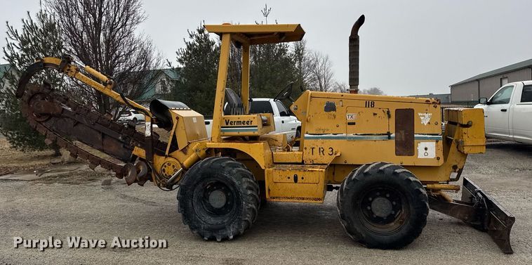 image for item DH9799 2001 Vermeer V120 trencher