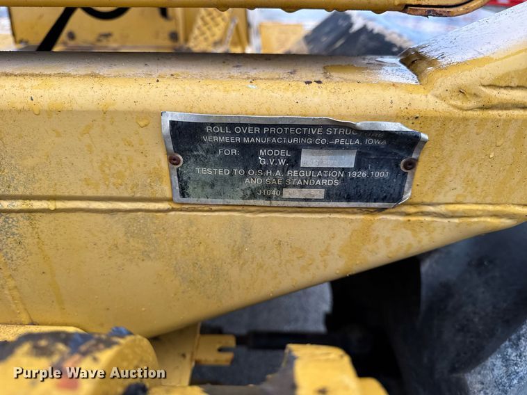 image for item DH9799 2001 Vermeer V120 trencher