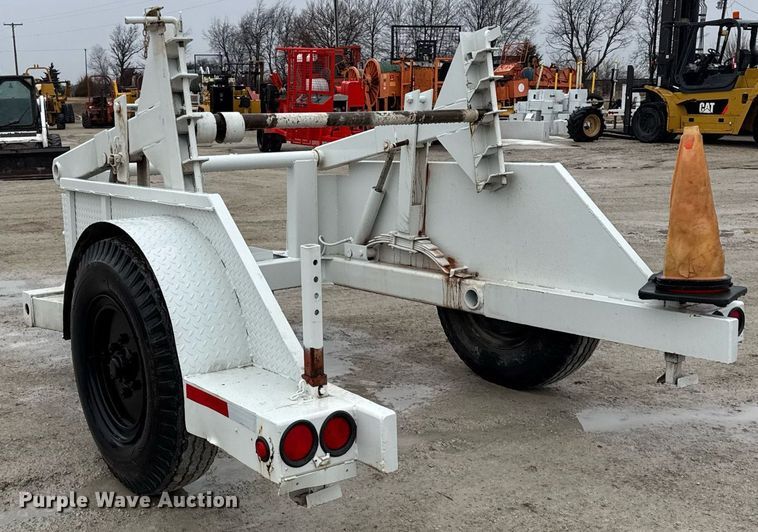 image for item DH9801 1987 Butler HWSC 80 reel trailer