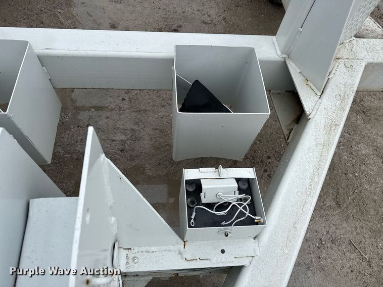 image for item DH9801 1987 Butler HWSC 80 reel trailer