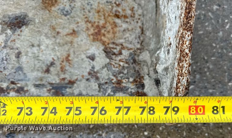 image for item DH9806 2013 Caterpillar 262C2 skid steer loader