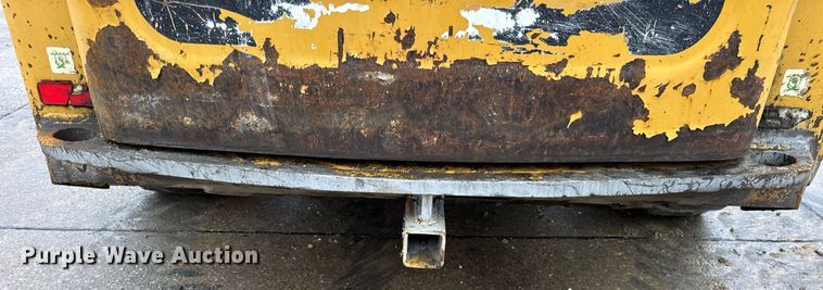 image for item DH9806 2013 Caterpillar 262C2 skid steer loader