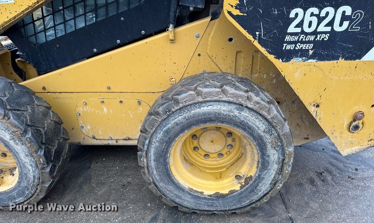 image for item DH9806 2013 Caterpillar 262C2 skid steer loader
