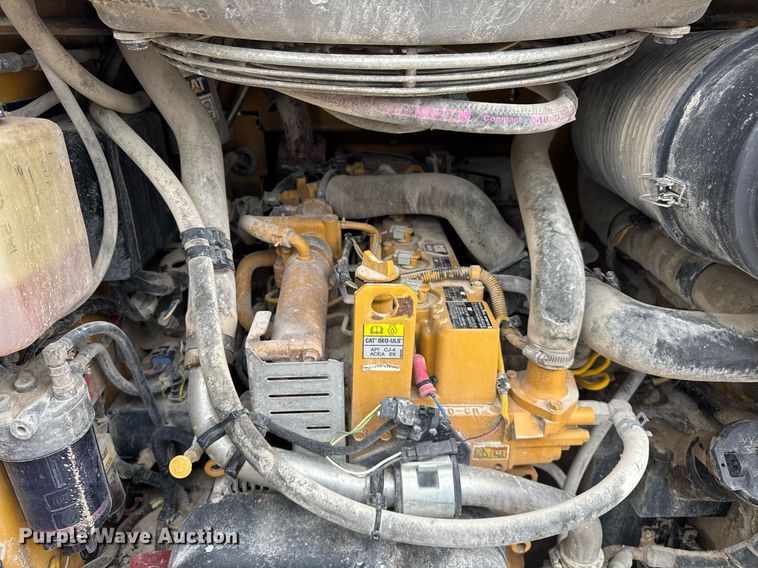 image for item DH9807 2014 Caterpillar 262D skid steer loader