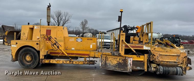 image for item DH9808 1994 Blaw-Knox RW-195D road widener