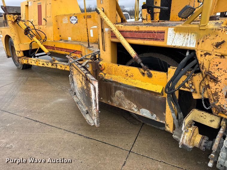 image for item DH9808 1994 Blaw-Knox RW-195D road widener