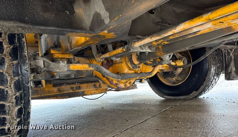 image for item DH9808 1994 Blaw-Knox RW-195D road widener