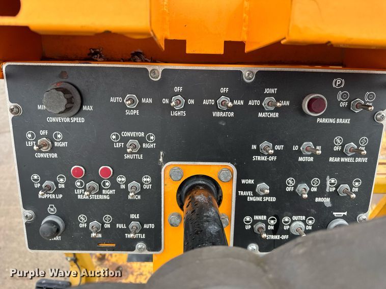 image for item DH9808 1994 Blaw-Knox RW-195D road widener