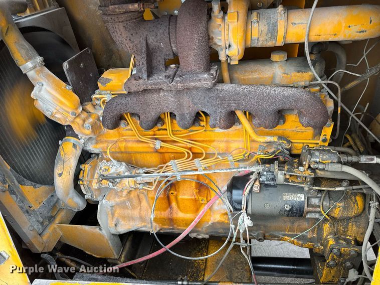 image for item DH9808 1994 Blaw-Knox RW-195D road widener