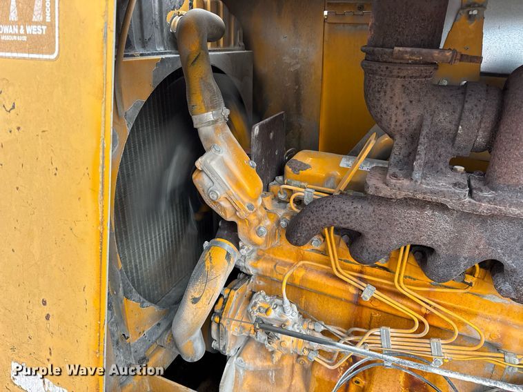 image for item DH9808 1994 Blaw-Knox RW-195D road widener