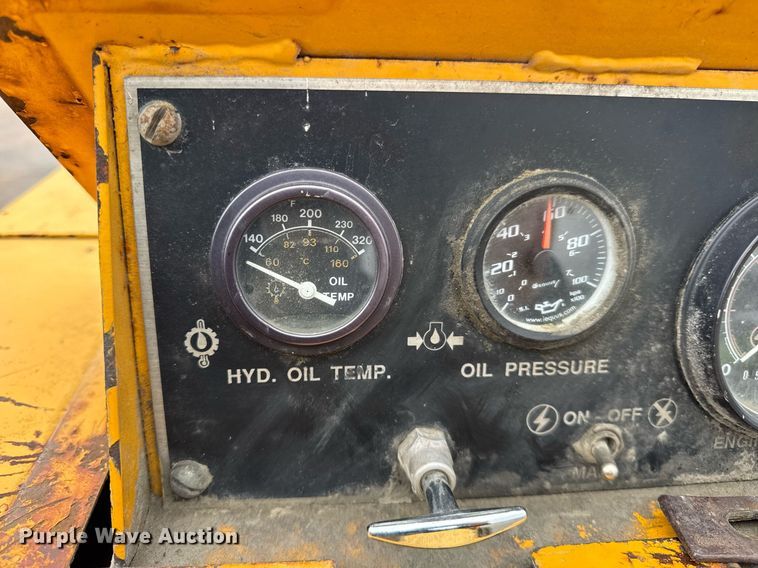 image for item DH9808 1994 Blaw-Knox RW-195D road widener