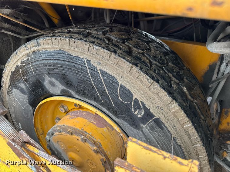 image for item DH9808 1994 Blaw-Knox RW-195D road widener