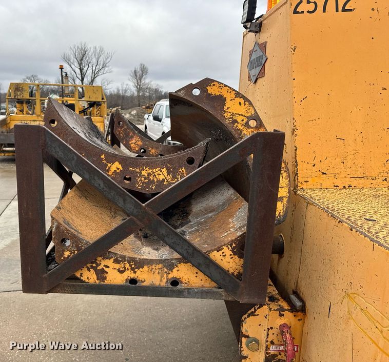 image for item DH9809 1998 Blaw-Knox RW-195D road widener