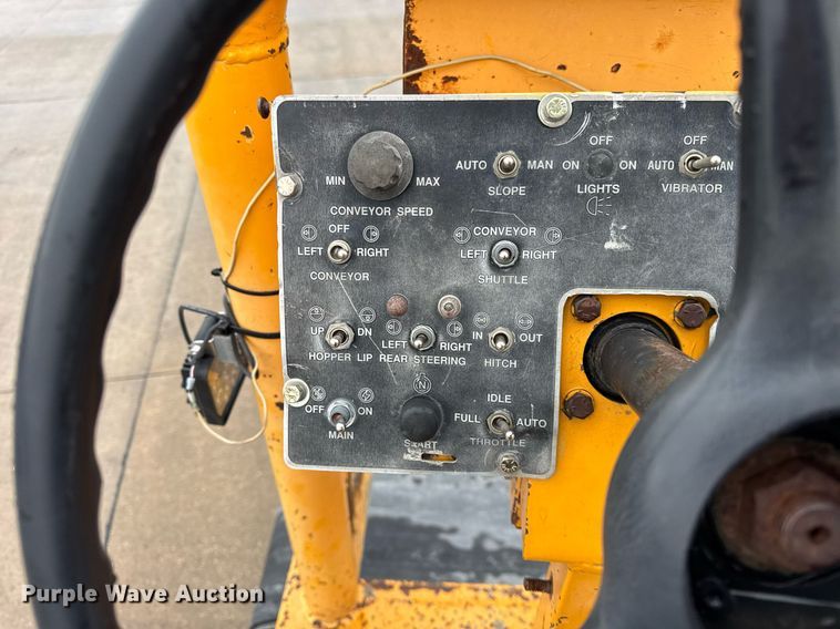 image for item DH9809 1998 Blaw-Knox RW-195D road widener