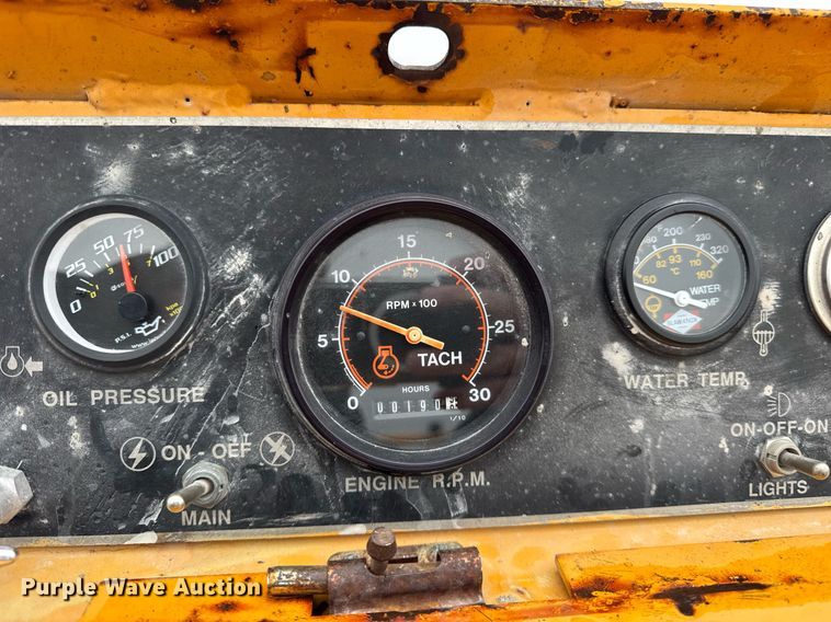 image for item DH9809 1998 Blaw-Knox RW-195D road widener