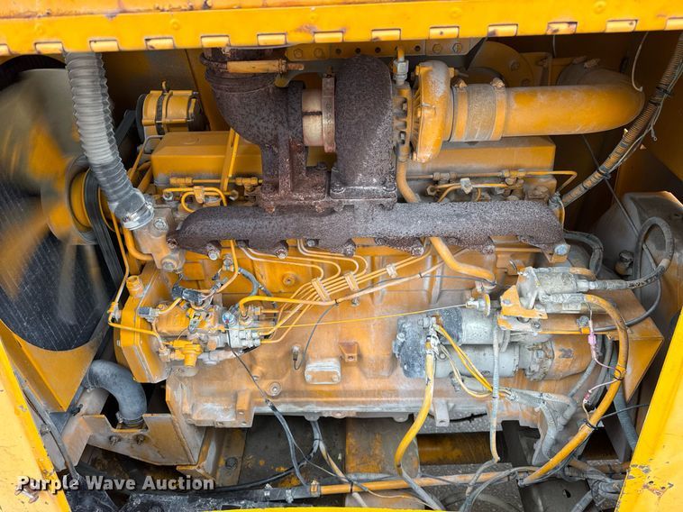 image for item DH9809 1998 Blaw-Knox RW-195D road widener