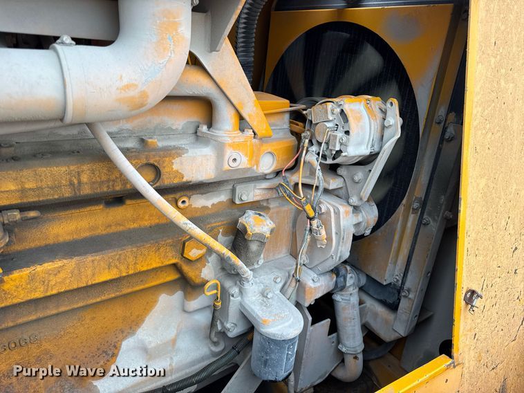 image for item DH9809 1998 Blaw-Knox RW-195D road widener