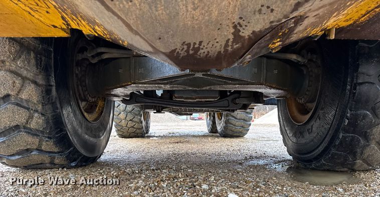 image for item DH9815 2005 Komatsu HM350-1 articulated haul truck