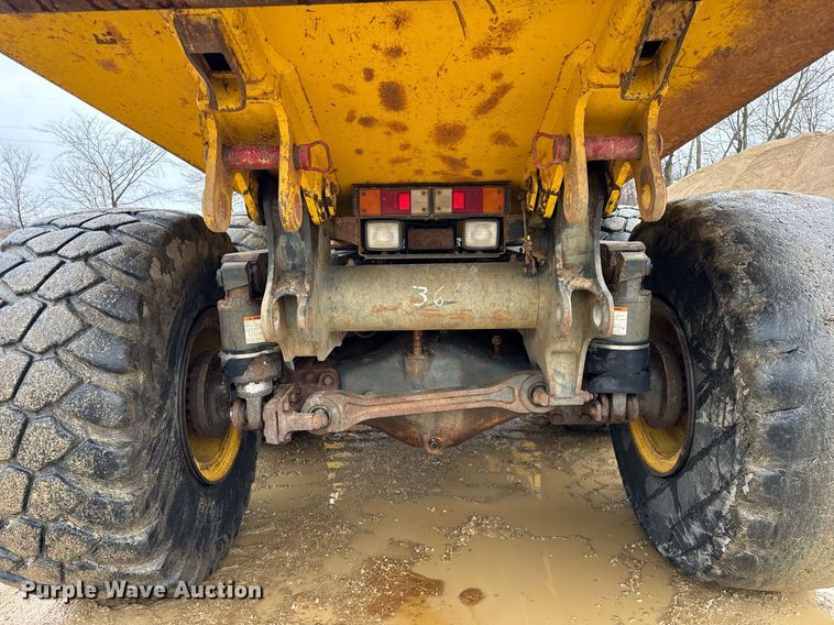 image for item DH9815 2005 Komatsu HM350-1 articulated haul truck